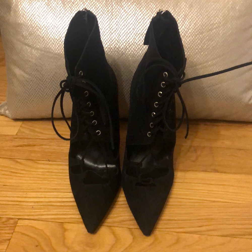 Authentic Manolo Blahnik Lace Up Suede Booties